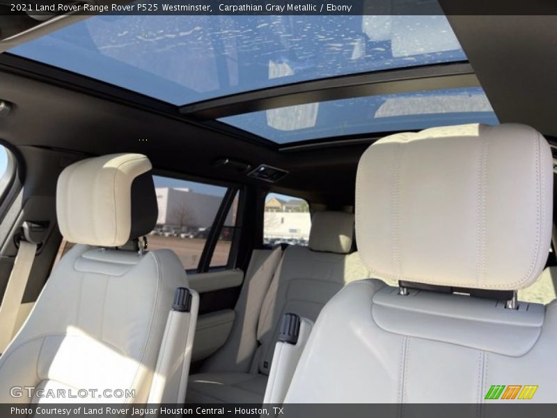 Sunroof of 2021 Range Rover P525 Westminster