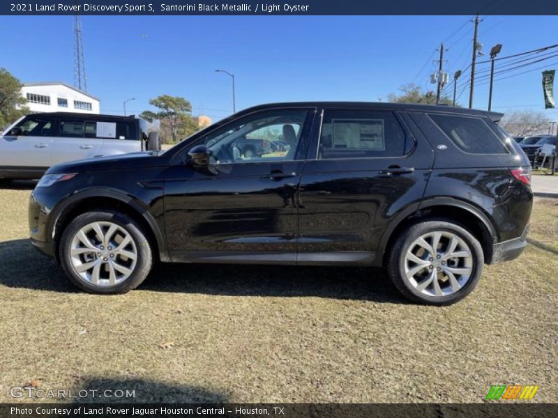 Santorini Black Metallic / Light Oyster 2021 Land Rover Discovery Sport S