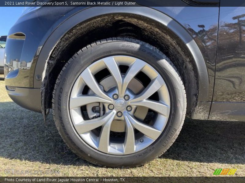 Santorini Black Metallic / Light Oyster 2021 Land Rover Discovery Sport S