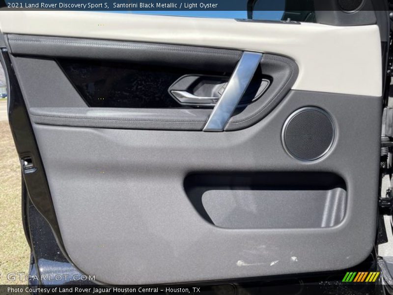 Santorini Black Metallic / Light Oyster 2021 Land Rover Discovery Sport S
