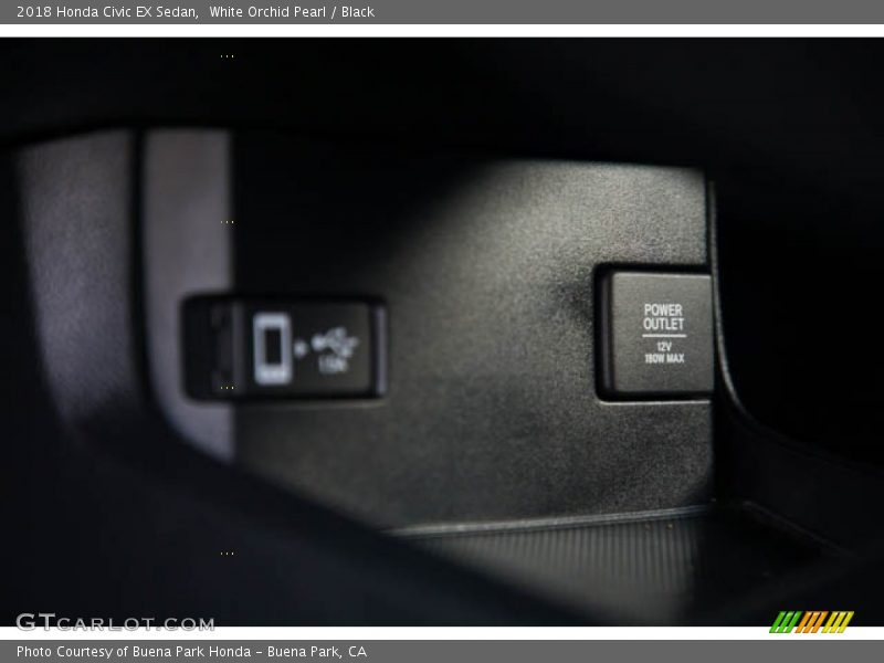 White Orchid Pearl / Black 2018 Honda Civic EX Sedan