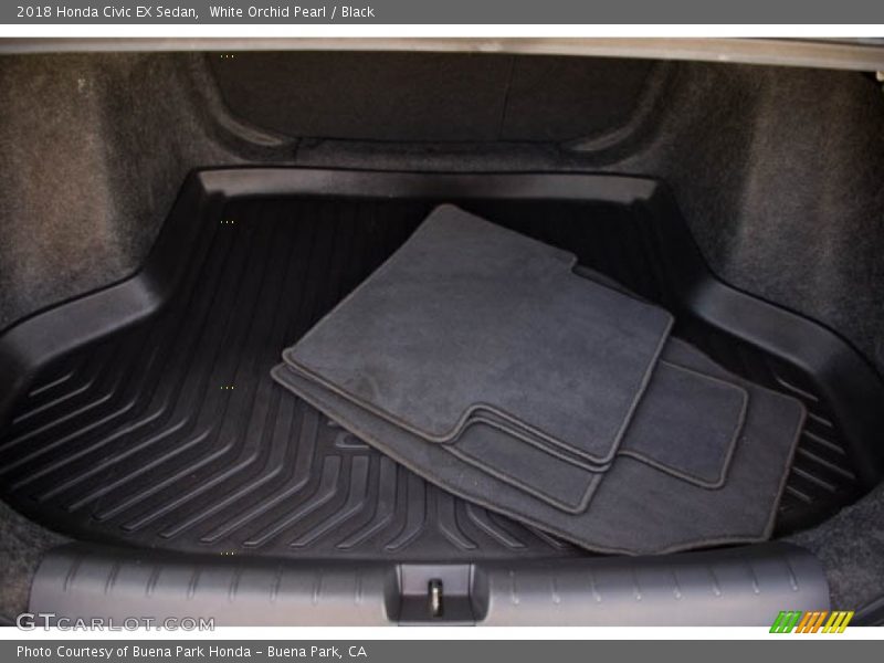 White Orchid Pearl / Black 2018 Honda Civic EX Sedan