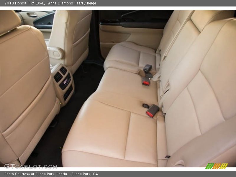 White Diamond Pearl / Beige 2018 Honda Pilot EX-L