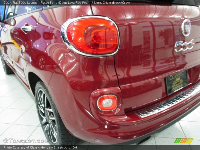 Rosso Perla (Deep Lava Red Pearl) / Nero/Grigio (Black/Grey) 2014 Fiat 500L Lounge