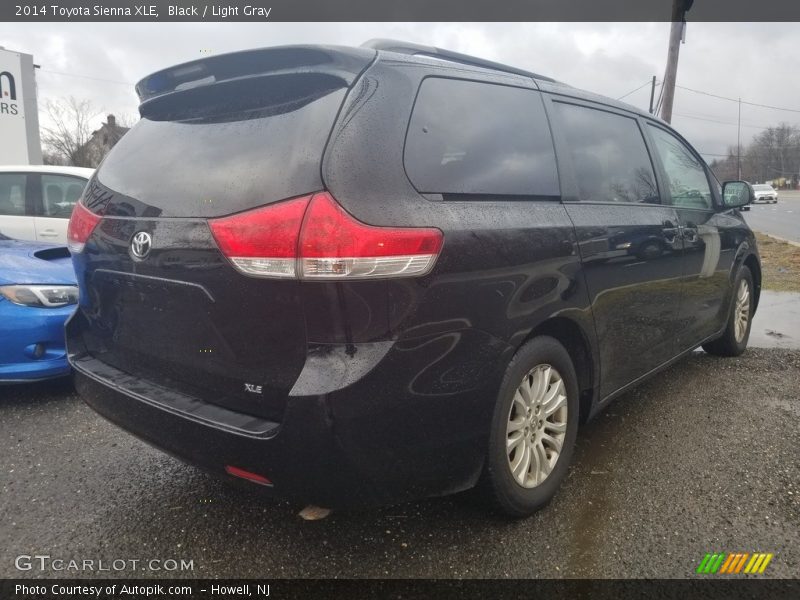 Black / Light Gray 2014 Toyota Sienna XLE