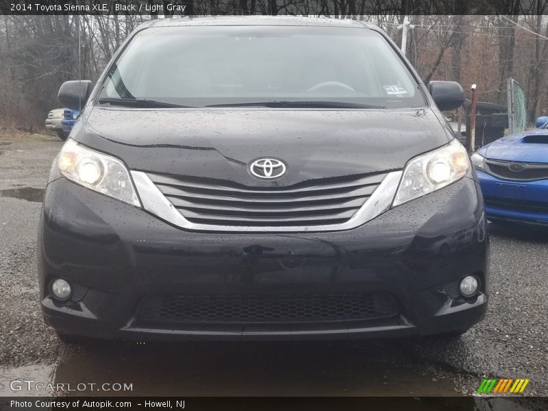 Black / Light Gray 2014 Toyota Sienna XLE