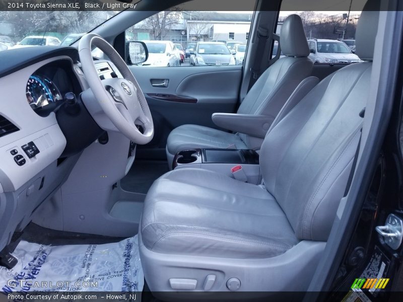 Black / Light Gray 2014 Toyota Sienna XLE