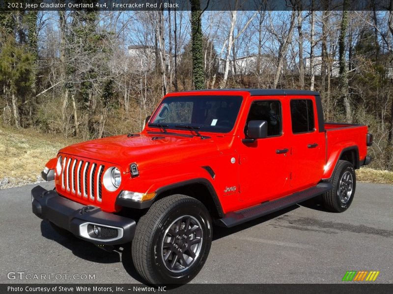 Firecracker Red / Black 2021 Jeep Gladiator Overland 4x4