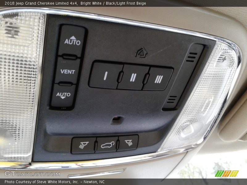 Bright White / Black/Light Frost Beige 2018 Jeep Grand Cherokee Limited 4x4
