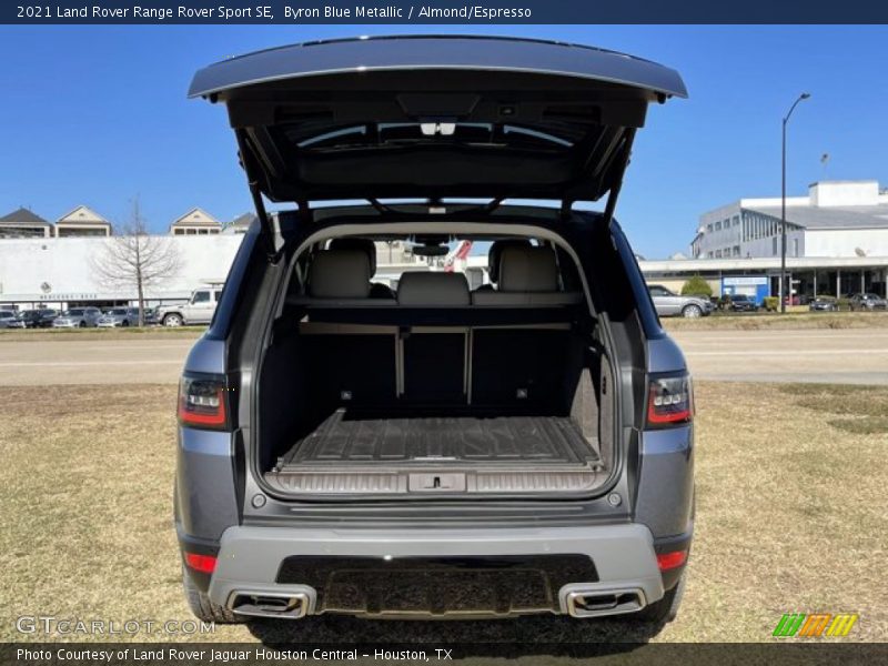 Byron Blue Metallic / Almond/Espresso 2021 Land Rover Range Rover Sport SE