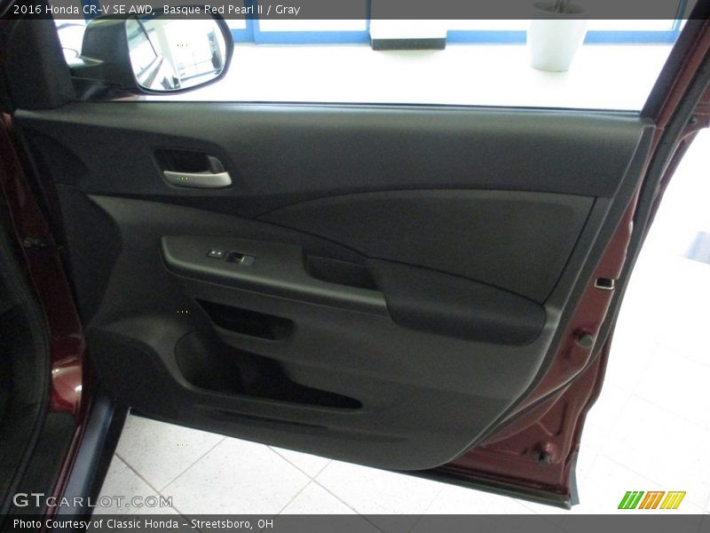 Basque Red Pearl II / Gray 2016 Honda CR-V SE AWD