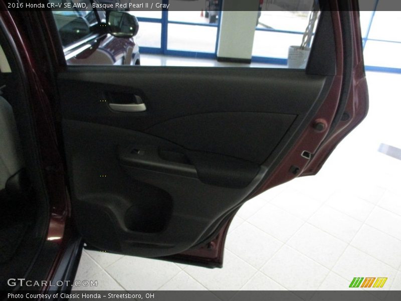 Basque Red Pearl II / Gray 2016 Honda CR-V SE AWD