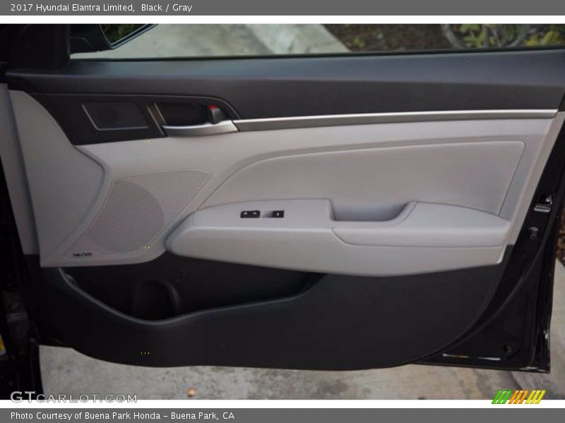 Black / Gray 2017 Hyundai Elantra Limited