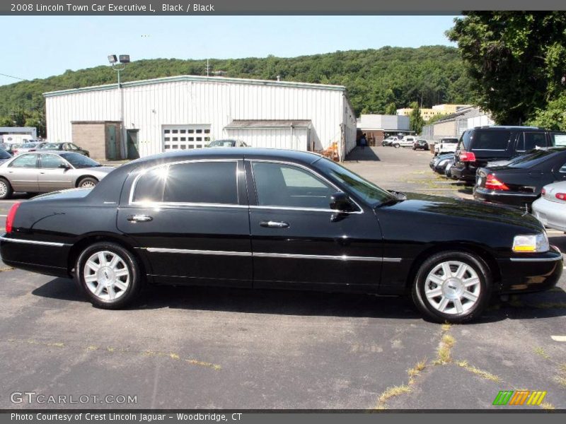 Black / Black 2008 Lincoln Town Car Executive L