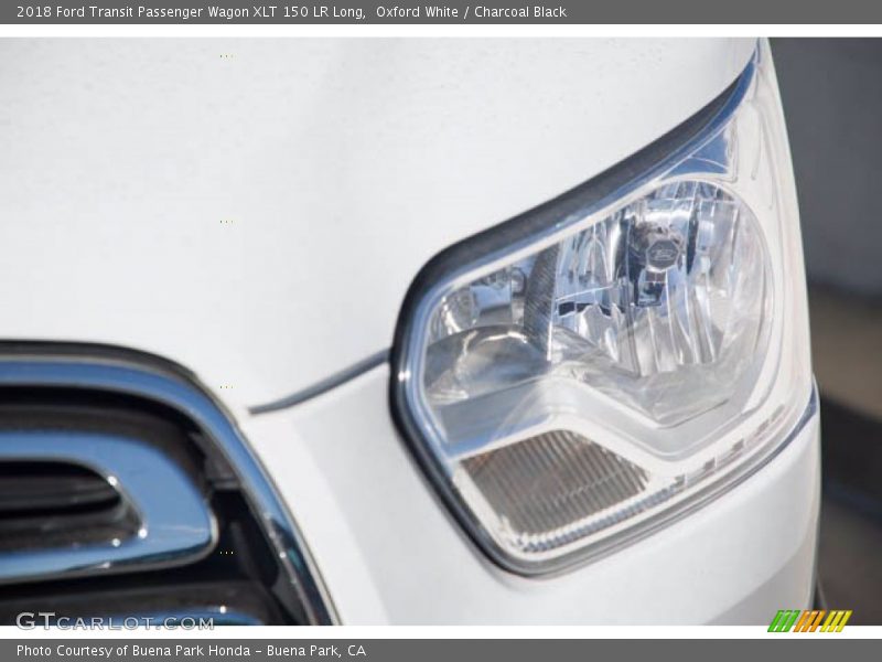 Oxford White / Charcoal Black 2018 Ford Transit Passenger Wagon XLT 150 LR Long