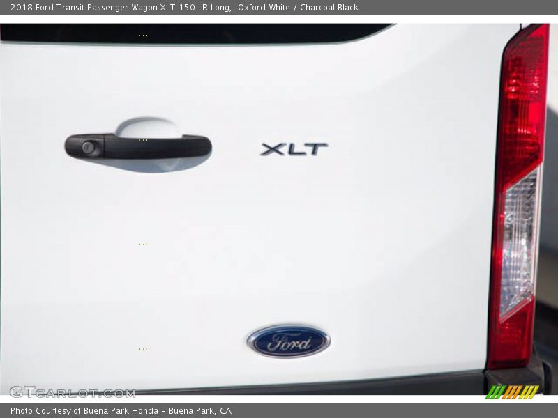 Oxford White / Charcoal Black 2018 Ford Transit Passenger Wagon XLT 150 LR Long