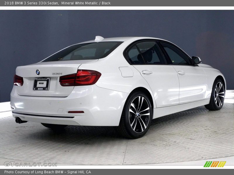 Mineral White Metallic / Black 2018 BMW 3 Series 330i Sedan