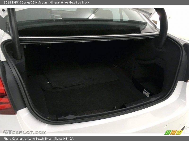 Mineral White Metallic / Black 2018 BMW 3 Series 330i Sedan