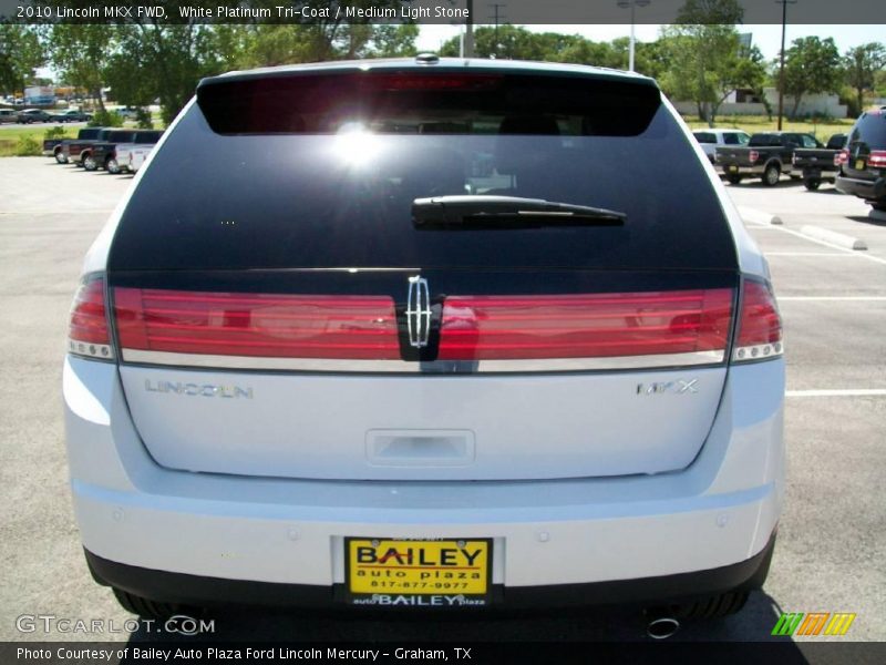 White Platinum Tri-Coat / Medium Light Stone 2010 Lincoln MKX FWD