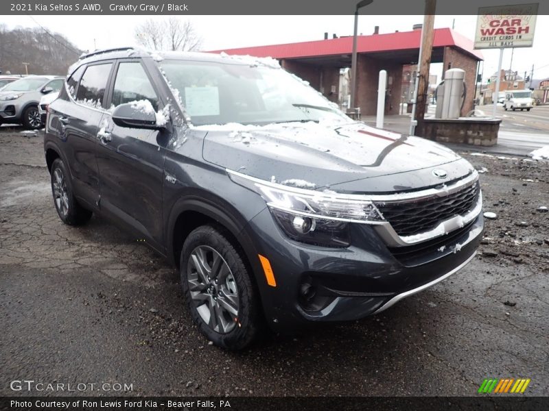 Gravity Gray / Black 2021 Kia Seltos S AWD