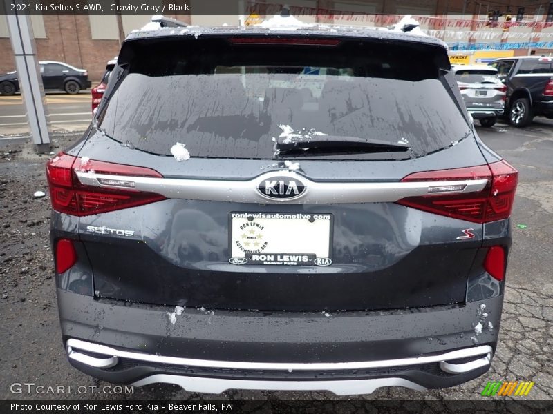 Gravity Gray / Black 2021 Kia Seltos S AWD