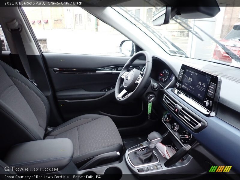 Gravity Gray / Black 2021 Kia Seltos S AWD