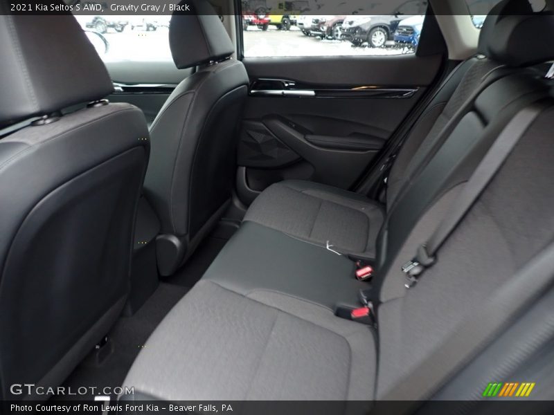 Gravity Gray / Black 2021 Kia Seltos S AWD