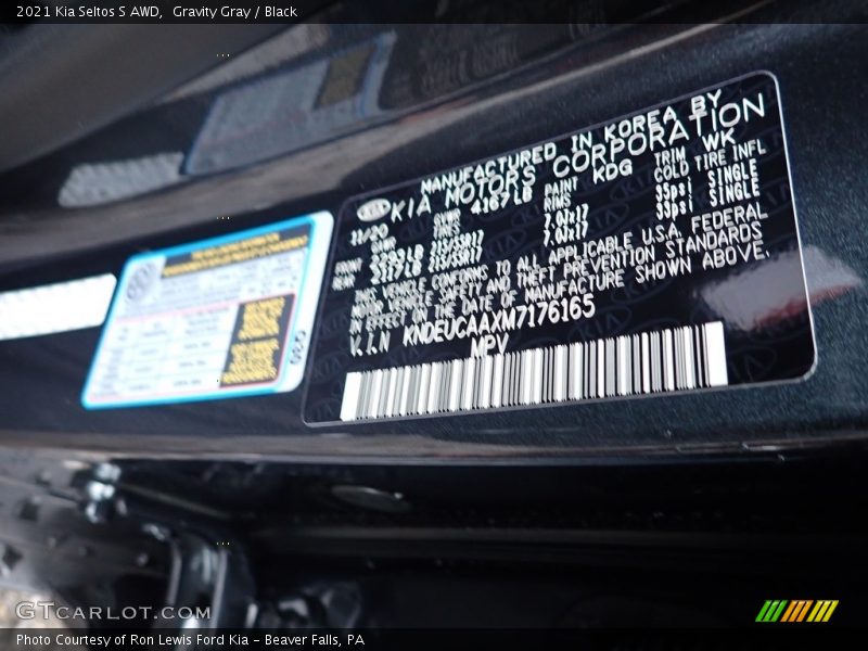 Gravity Gray / Black 2021 Kia Seltos S AWD