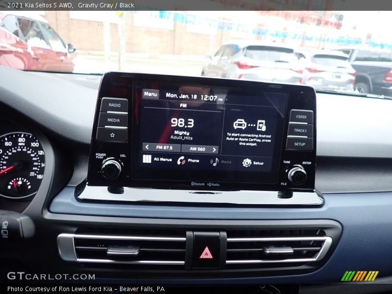 Gravity Gray / Black 2021 Kia Seltos S AWD