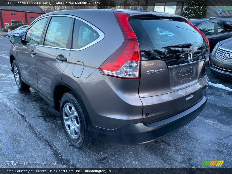 Kona Coffee Metallic / Black 2013 Honda CR-V LX AWD
