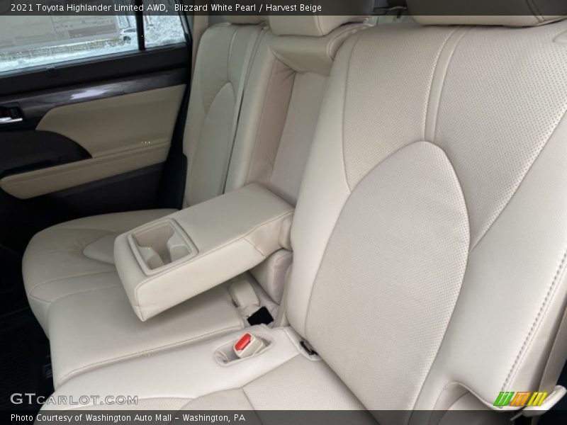 Blizzard White Pearl / Harvest Beige 2021 Toyota Highlander Limited AWD