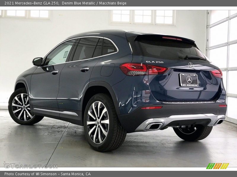 Denim Blue Metallic / Macchiato Beige 2021 Mercedes-Benz GLA 250