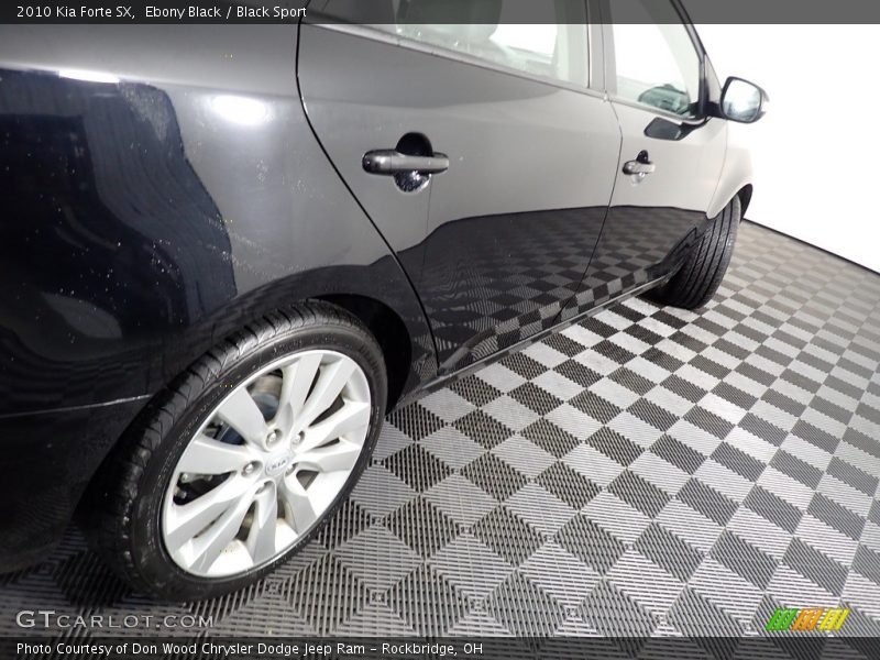 Ebony Black / Black Sport 2010 Kia Forte SX