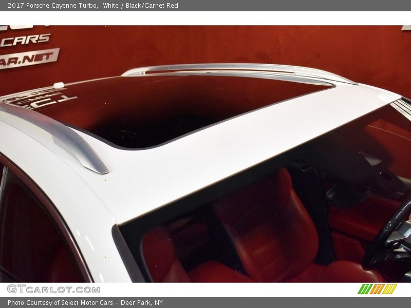 White / Black/Garnet Red 2017 Porsche Cayenne Turbo