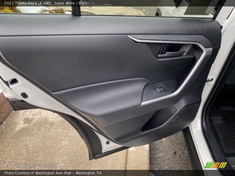 Super White / Black 2021 Toyota RAV4 LE AWD