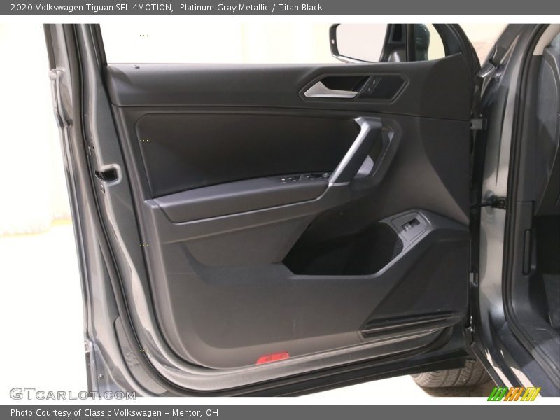 Platinum Gray Metallic / Titan Black 2020 Volkswagen Tiguan SEL 4MOTION