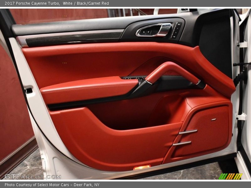 White / Black/Garnet Red 2017 Porsche Cayenne Turbo
