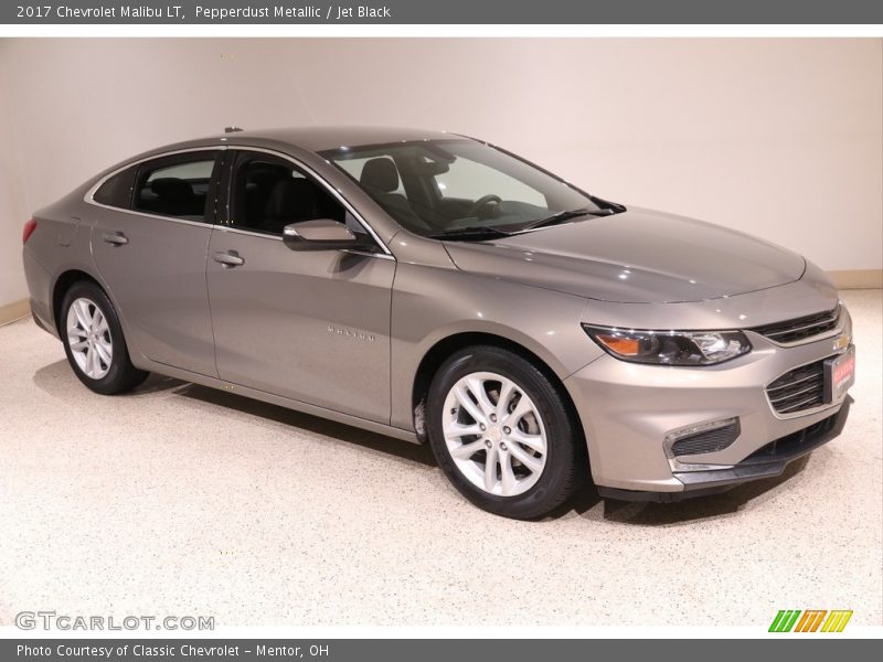 Pepperdust Metallic / Jet Black 2017 Chevrolet Malibu LT