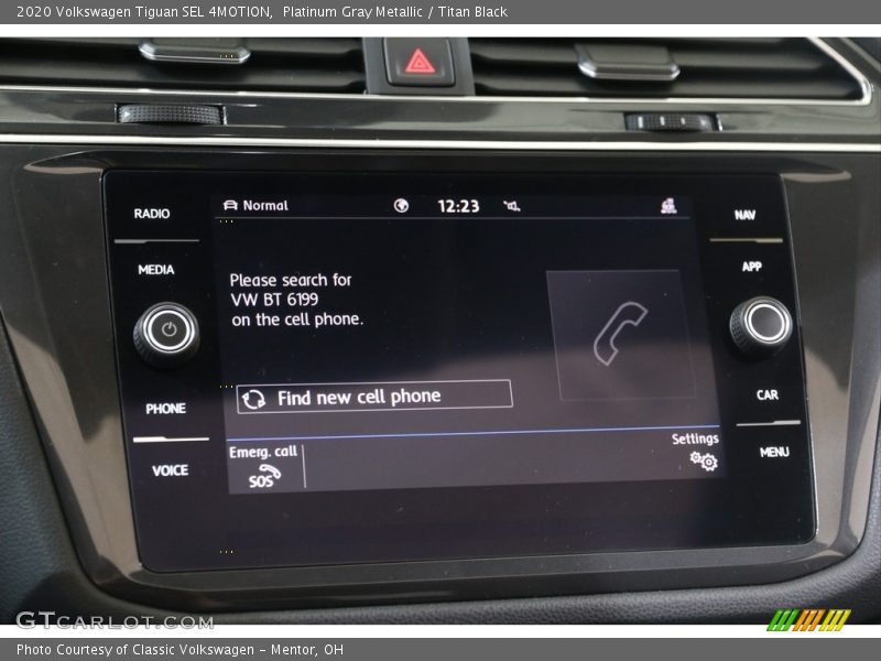 Platinum Gray Metallic / Titan Black 2020 Volkswagen Tiguan SEL 4MOTION