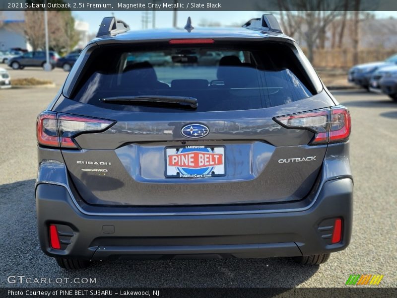 Magnetite Gray Metallic / Slate Black 2021 Subaru Outback 2.5i Premium