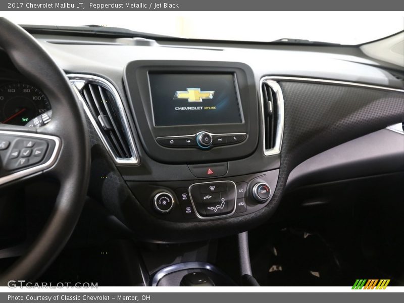 Pepperdust Metallic / Jet Black 2017 Chevrolet Malibu LT