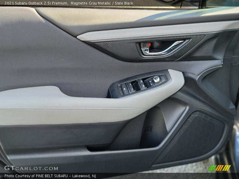 Magnetite Gray Metallic / Slate Black 2021 Subaru Outback 2.5i Premium