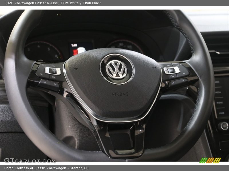 Pure White / Titan Black 2020 Volkswagen Passat R-Line