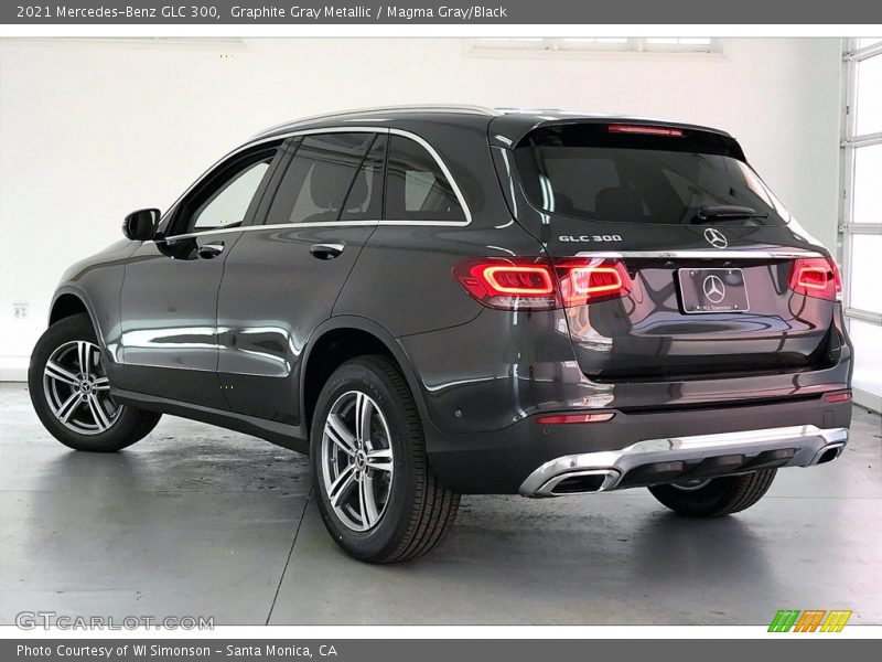 Graphite Gray Metallic / Magma Gray/Black 2021 Mercedes-Benz GLC 300