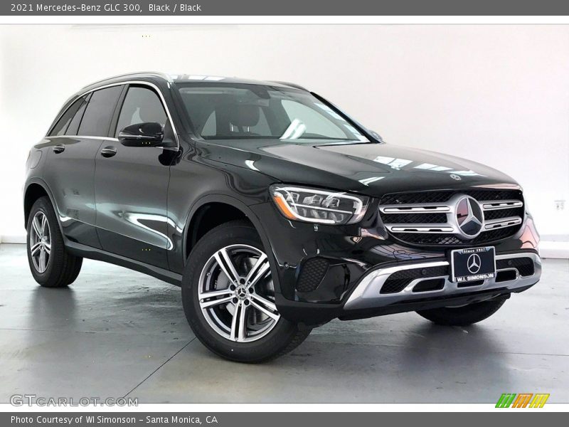 Black / Black 2021 Mercedes-Benz GLC 300