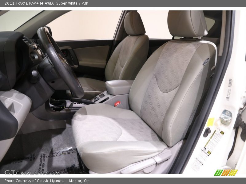 Super White / Ash 2011 Toyota RAV4 I4 4WD