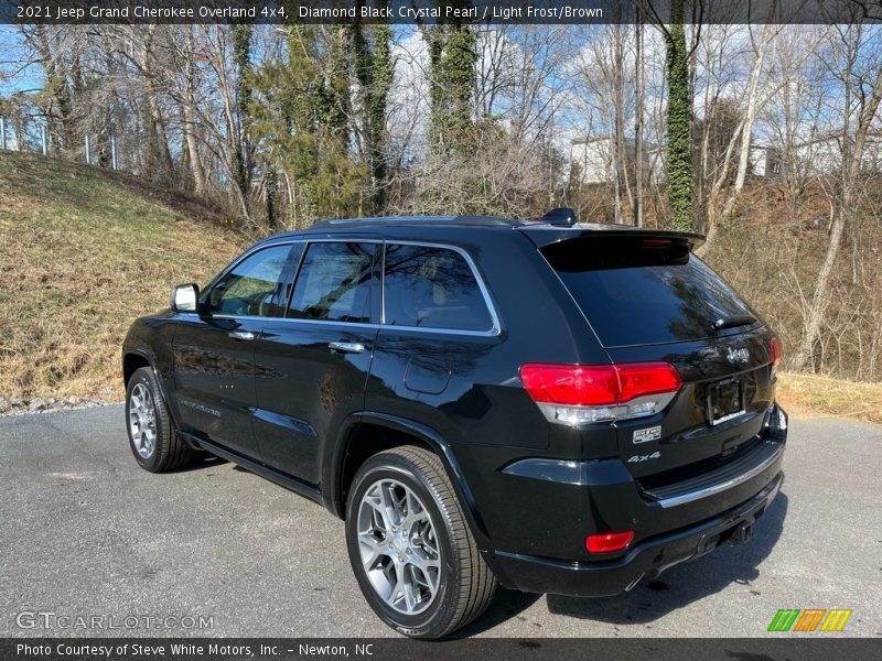 Diamond Black Crystal Pearl / Light Frost/Brown 2021 Jeep Grand Cherokee Overland 4x4