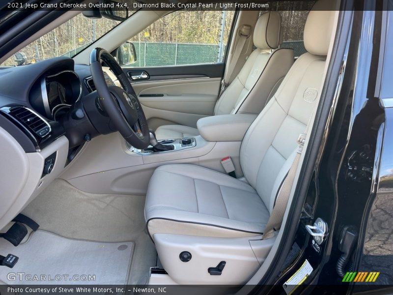  2021 Grand Cherokee Overland 4x4 Light Frost/Brown Interior