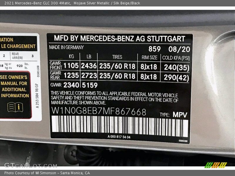 Mojave Silver Metallic / Silk Beige/Black 2021 Mercedes-Benz GLC 300 4Matic