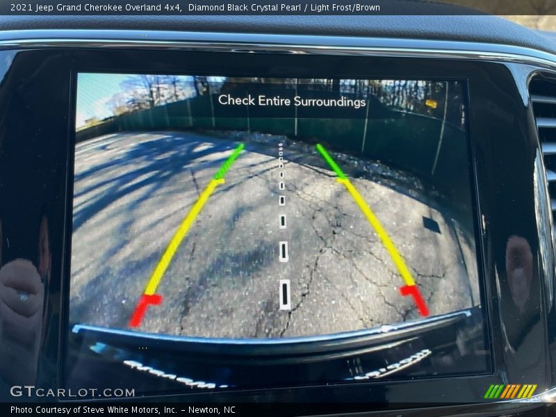 Diamond Black Crystal Pearl / Light Frost/Brown 2021 Jeep Grand Cherokee Overland 4x4